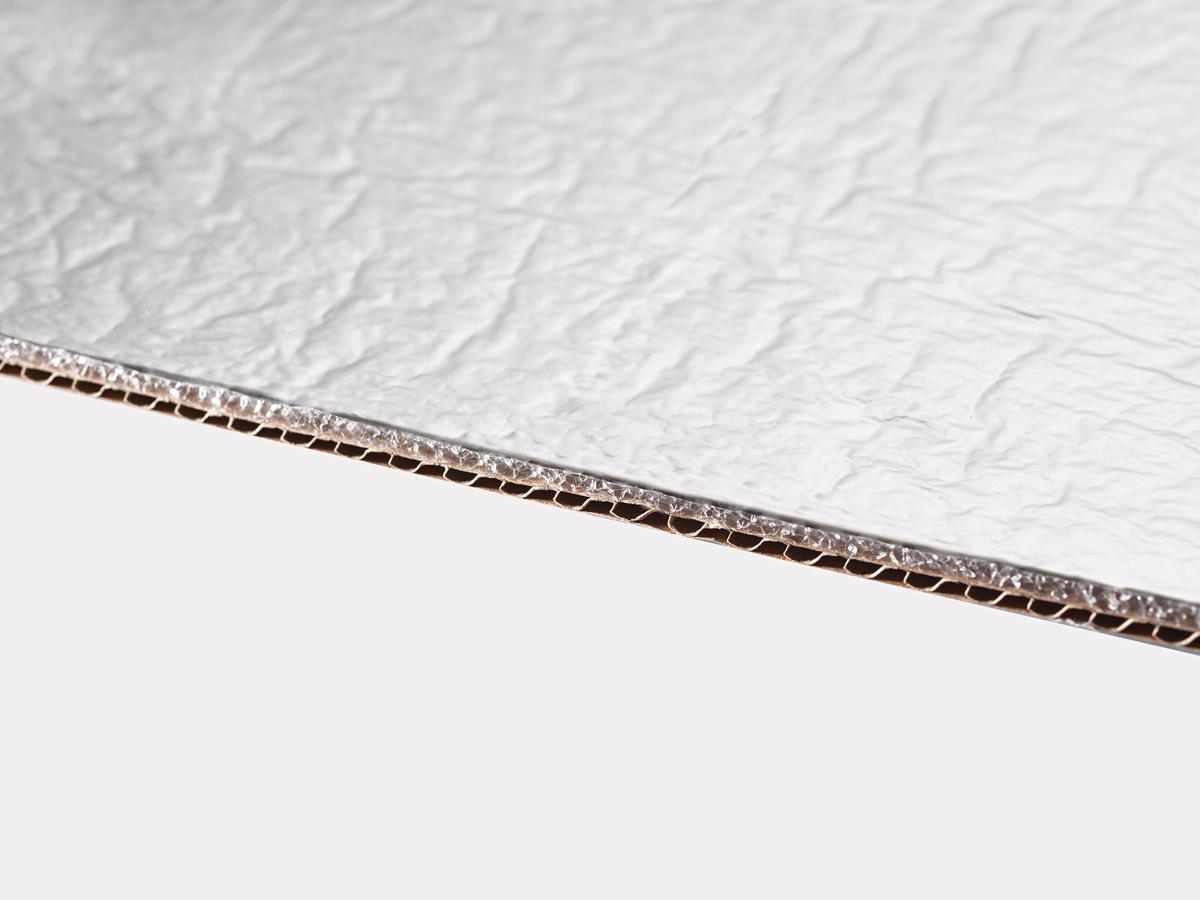 Comparativa: Embalaje isotérmico de cartón + foam aluminizado vs EPS